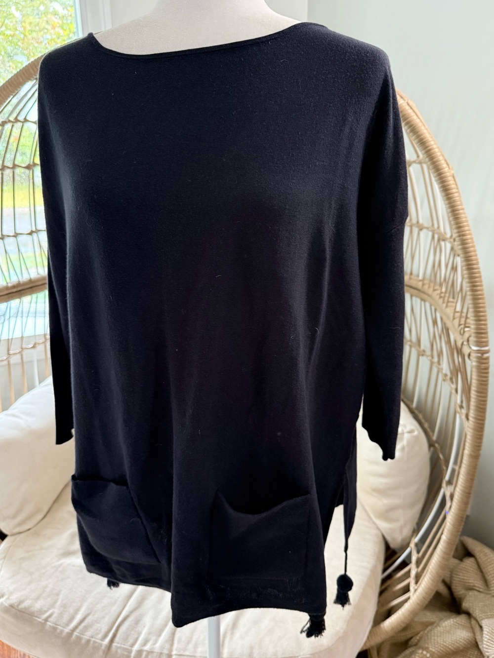 Lilly Pulitzer Black Oversized Tunic Sweater Tassel Pockets XS